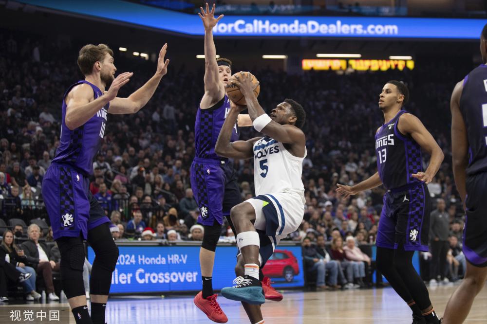 两翼提供纵 两翼提供纵