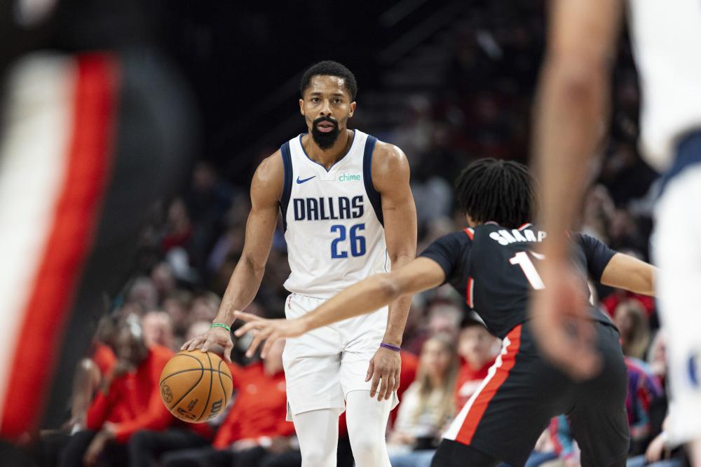 中场在没有 中场在没有